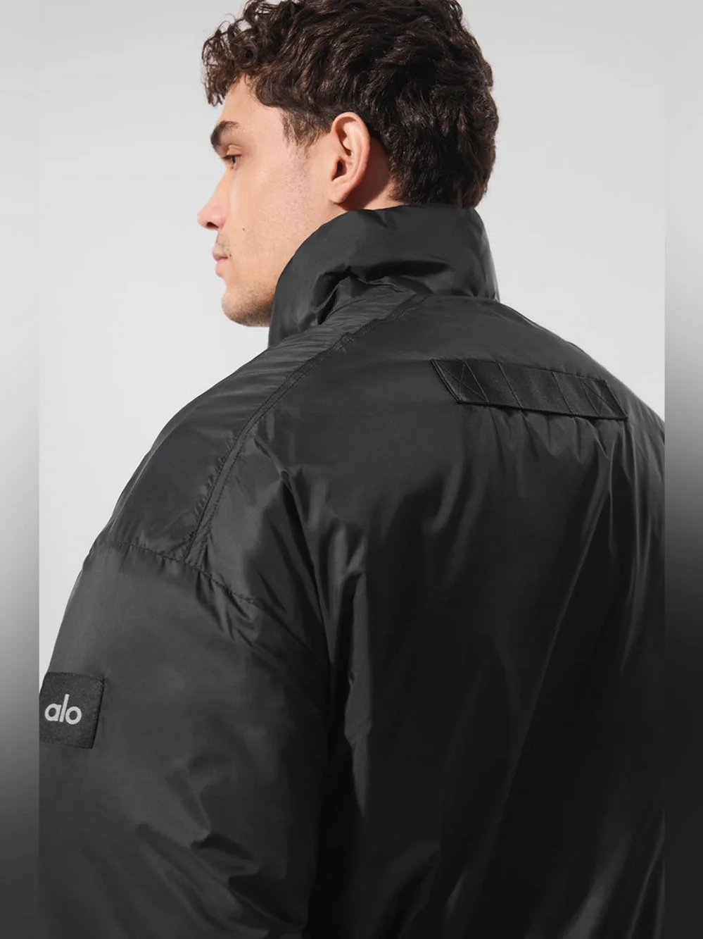 Alo Latitude Light Weight 1/2 Zip Pullover Jacket Size Medium